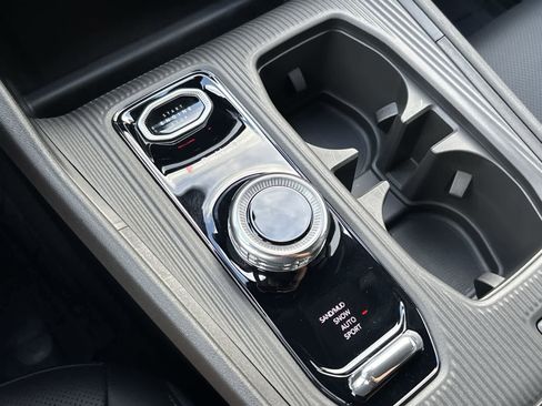 New 2026 Jeep Cherokee Overland AWD/4WD image 22