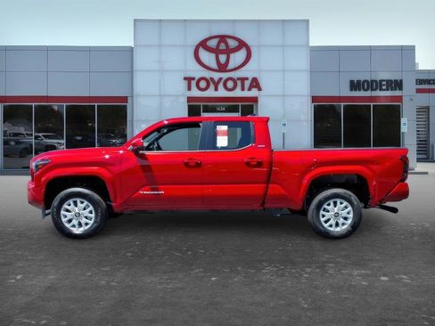 New 2026 Toyota Tacoma SR5 AWD/4WD image 3