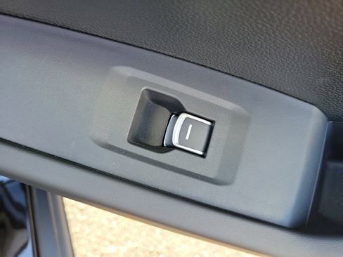 Certified 2023 Honda Accord EX image 12