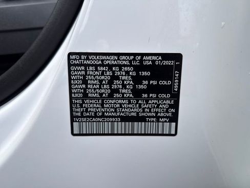 Used 2022 Volkswagen Atlas Cross Sport SEL R-Line image 20