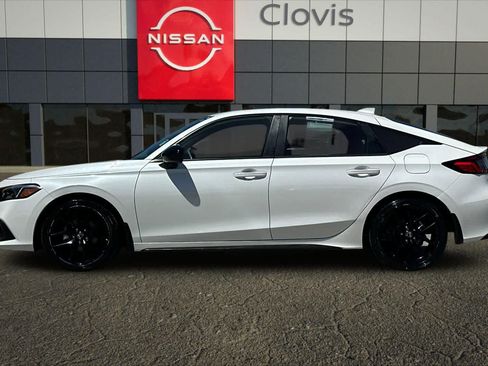 Used 2024 Honda Civic Sport image 6