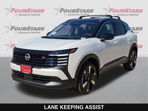 New 2026 Nissan Kicks SR w/ Illumination Package FWD image 9
