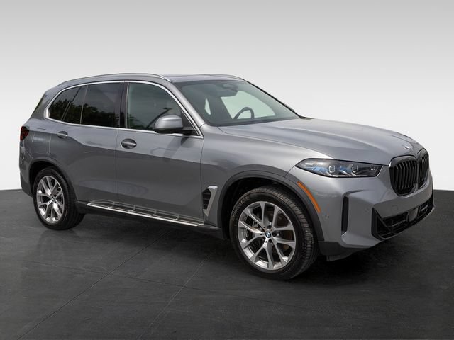Used 2025 BMW X5 xDrive40i AWD/4WD image 12