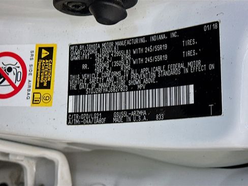 Used 2018 Toyota Highlander SE AWD/4WD image 12