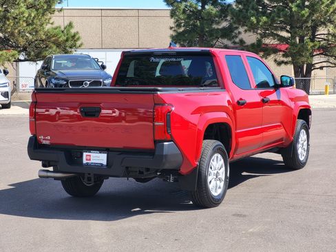 Certified 2024 Toyota Tacoma SR AWD/4WD image 2