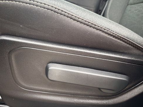 Used 2025 RAM 1500 Big Horn image 15