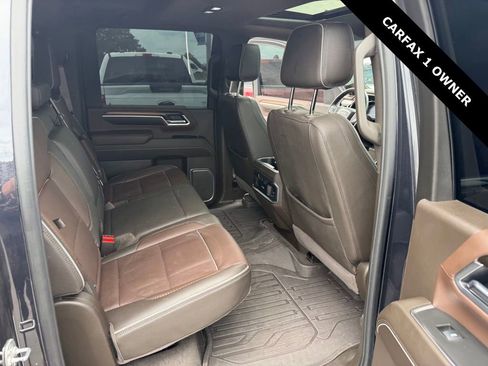 Used 2025 GMC Sierra 3500 Denali w/ Denali Reserve Package AWD/4WD image 12