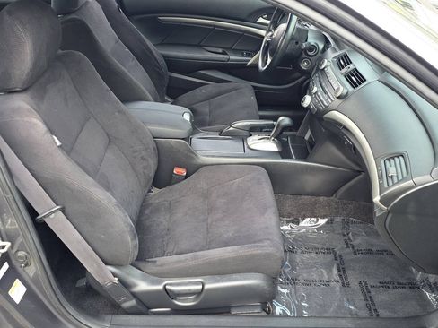 Used 2012 Honda Accord EX image 10