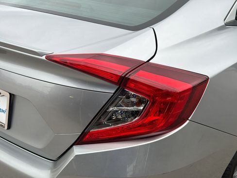 Used 2021 Honda Civic EX image 26