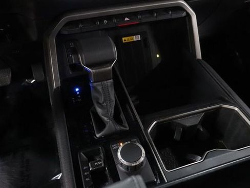 Used 2024 Toyota Tundra Limited w/ Power Package image 32