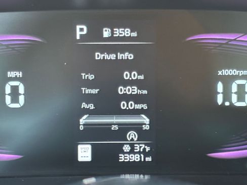 Used 2025 Kia Soul LX w/ LX Technology Package image 40