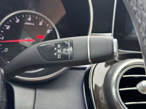 Used 2019 Mercedes-Benz C 300 Sedan image 31