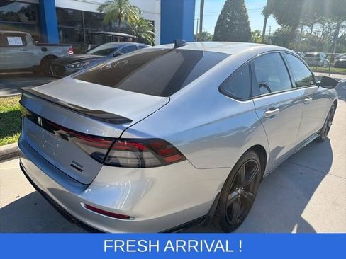 Used 2023 Honda Accord Sport image 8