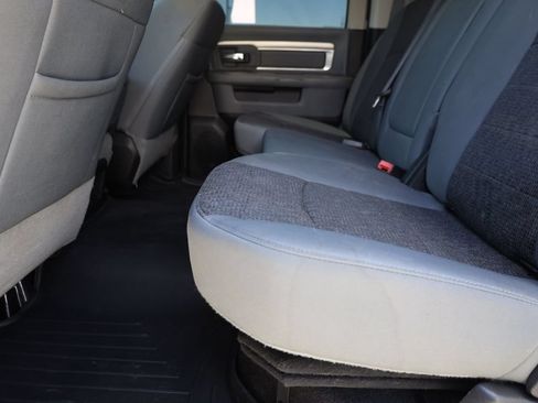 Used 2019 RAM 1500 Big Horn AWD/4WD image 18