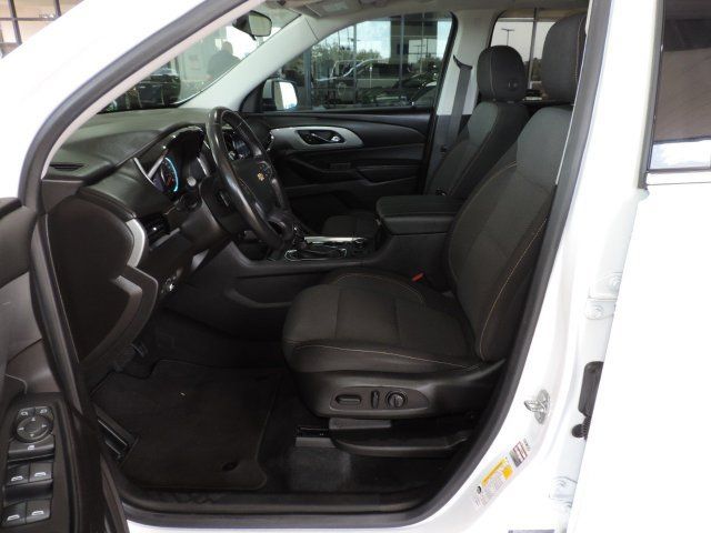 Used 2021 Chevrolet Traverse LT FWD image 22