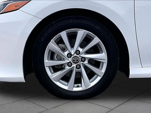 Used 2024 Toyota Camry LE FWD image 18