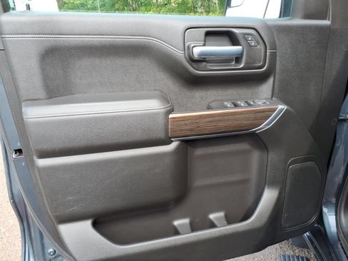 Used 2021 Chevrolet Silverado 1500 LT AWD/4WD image 13