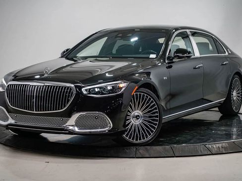 Used 2025 Mercedes-Benz Maybach S 680 4MATIC image 1