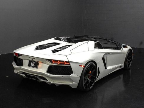 Used 2014 Lamborghini Aventador LP 700-4 AWD/4WD image 31