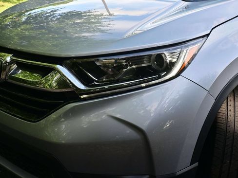 Used 2019 Honda CR-V LX image 29