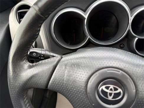 Used 2006 Toyota Matrix image 26