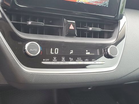 Certified 2024 Toyota Corolla LE FWD image 29