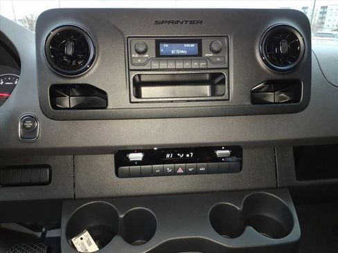 New 2026 Mercedes-Benz Sprinter 2500 image 20