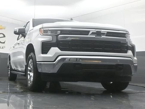 New 2026 Chevrolet Silverado 1500 LT w/ Safety Package AWD/4WD image 3
