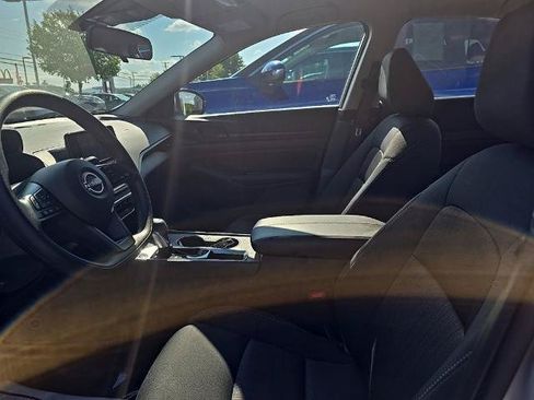 Certified 2023 Nissan Altima 2.5 S FWD image 24