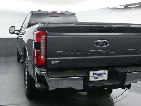 Used 2024 Ford F250 Lariat AWD/4WD image 7