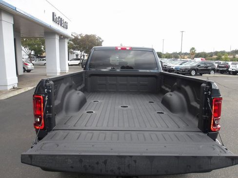 New 2026 RAM 2500 Big Horn image 8