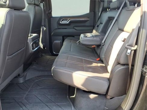 Used 2024 Chevrolet Silverado 1500 High Country w/ High Country Premium Package image 24