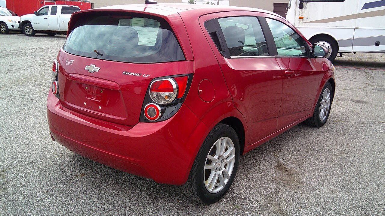 Used 2012 Chevrolet Sonic LT FWD image 5