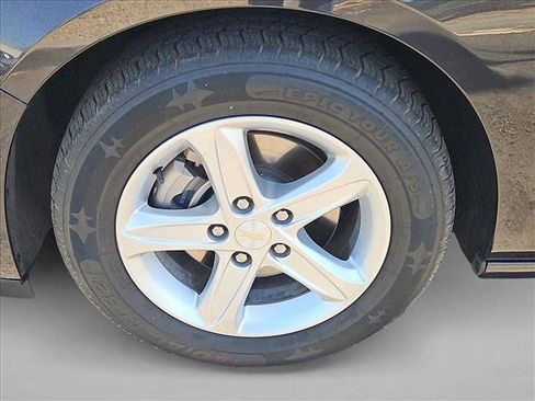 Used 2022 Chevrolet Malibu LS FWD image 27