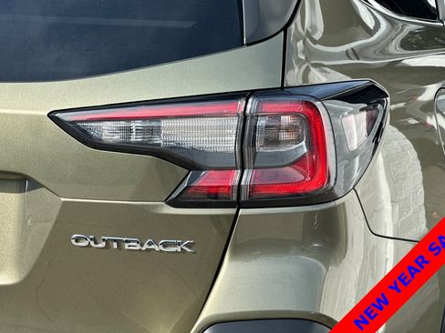 Used 2022 Subaru Outback Limited w/ Popular Package #2 image 28