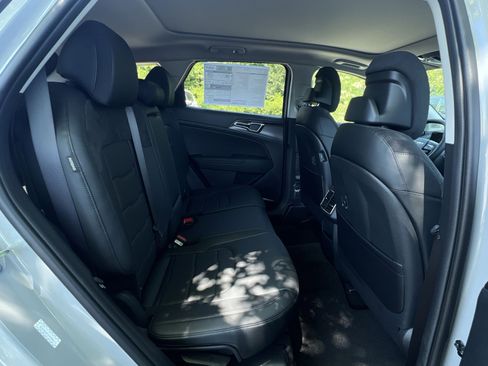 New 2026 Kia Sportage SX AWD/4WD image 41