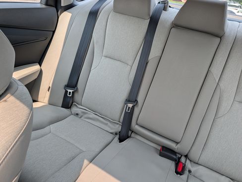 Used 2024 Honda Accord EX image 12