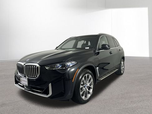 Used 2024 BMW X5 xDrive50e AWD/4WD image 25