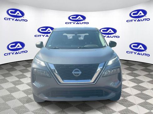Used 2023 Nissan Rogue S AWD/4WD image 2