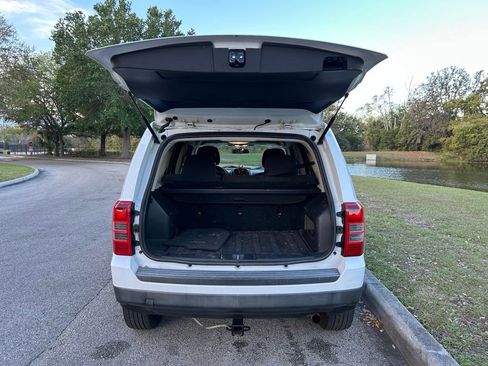 Used 2015 Jeep Patriot Sport w/ Power Value Group image 10