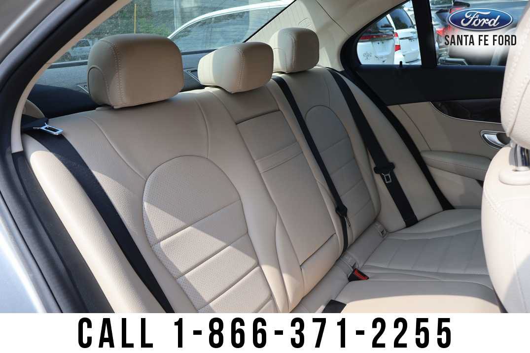 Used 2019 Mercedes-Benz C 300 Sedan image 24