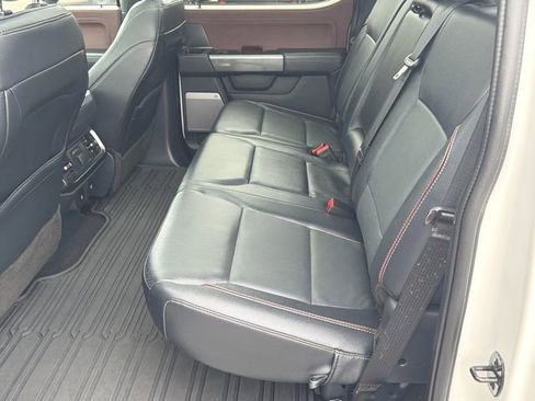 Used 2022 Ford F150 Lariat w/ Equipment Group 502A High AWD/4WD image 20