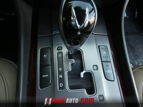 Used 2013 Hyundai Equus Signature RWD image 63