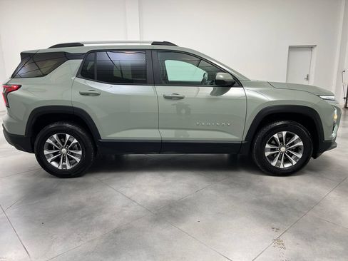 Used 2025 Chevrolet Equinox LT w/ Convenience Package II AWD/4WD image 10