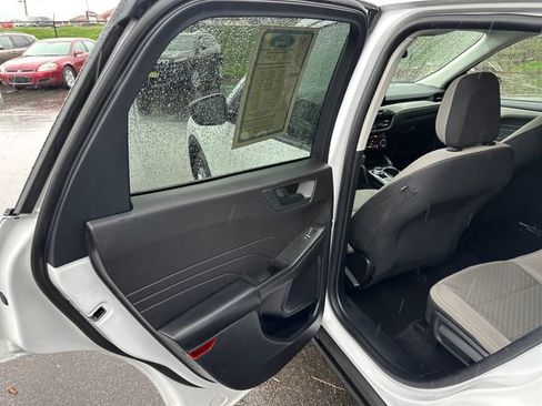 Used 2022 Ford Escape SE w/ Convenience Package image 24