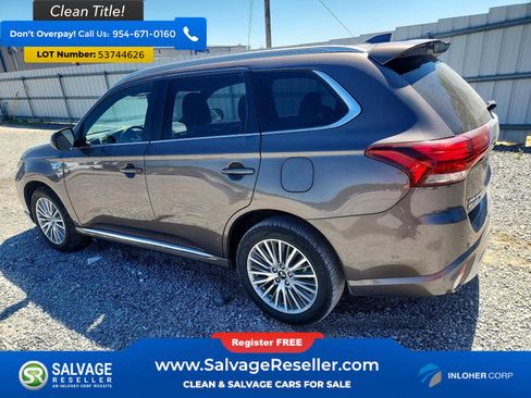 Used 2020 Mitsubishi Outlander SEL AWD/4WD image 3