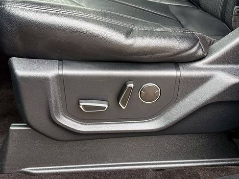 Used 2020 Ford Expedition Limited AWD/4WD image 32