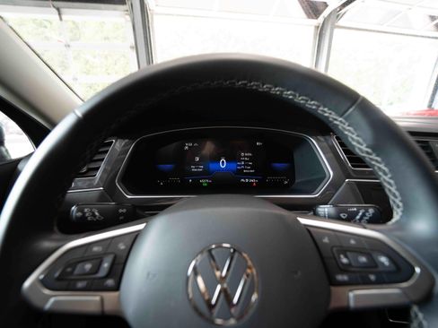 Used 2023 Volkswagen Tiguan S AWD/4WD image 15