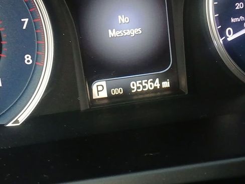 Used 2017 Toyota Camry LE image 15