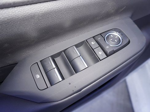 New 2026 Toyota Prius Plug-In Hybrid image 12